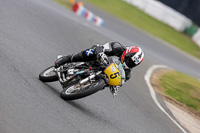 Vintage-motorcycle-club;eventdigitalimages;mallory-park;mallory-park-trackday-photographs;no-limits-trackdays;peter-wileman-photography;trackday-digital-images;trackday-photos;vmcc-festival-1000-bikes-photographs